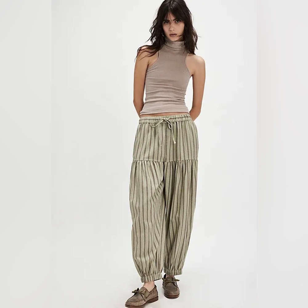 Free People Ellie Striped Pull On Barrel Pants - Picture 2 of 10